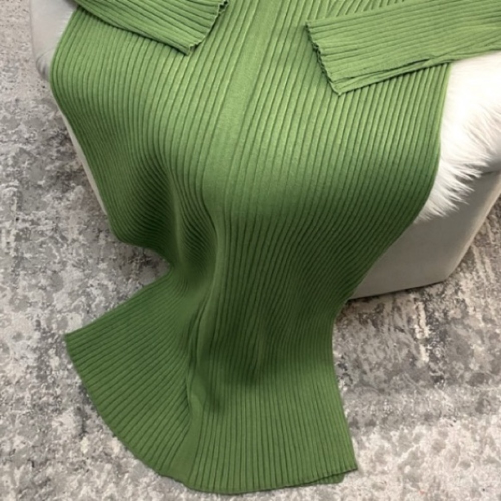 Ribbed Long Sleeve V Neck Sweater Dress With Side Slit Green Sz Large NEW! FIRM! - Picture 3 of 7